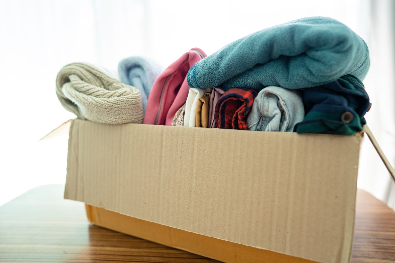 Donate your clothing to support the work of Deaf Children Australia